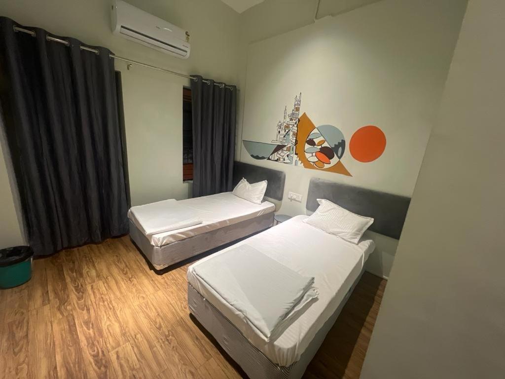 My Roomz Banaras Варанаси Экстерьер фото